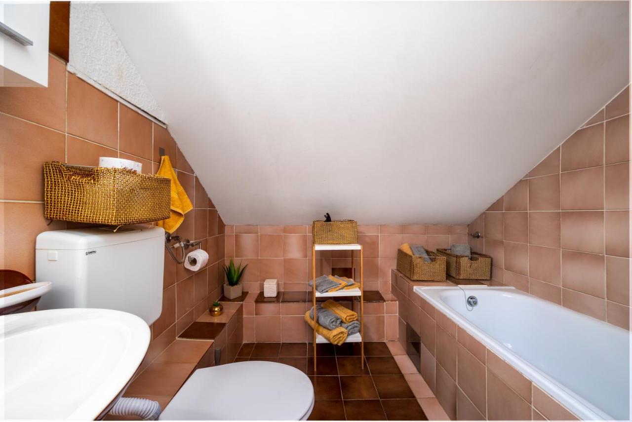 Villa Oasis With Private Pool Милна Экстерьер фото